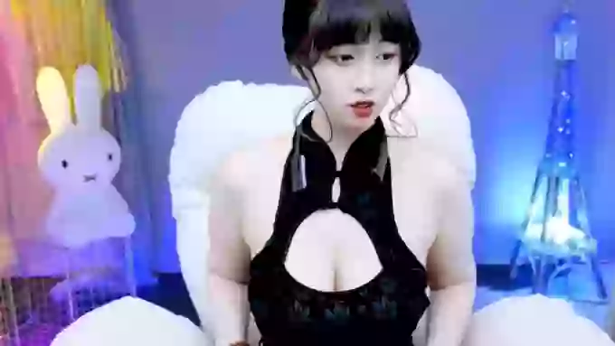 Rachel_TongTong