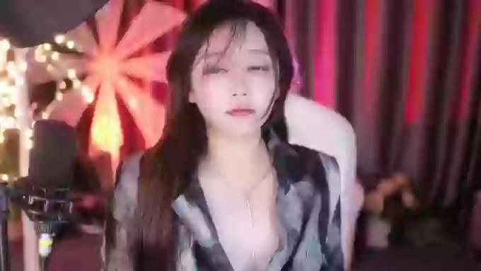 charming_NaNa21