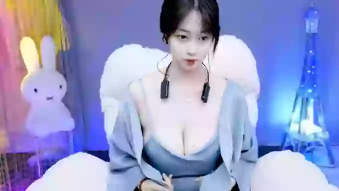 Rachel_TongTong
