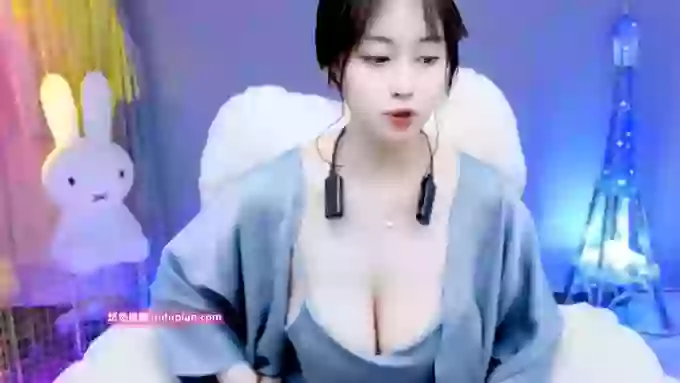 Rachel_TongTong