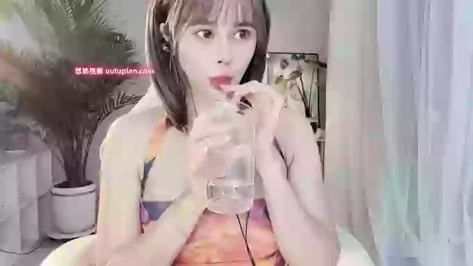 Ella_CC