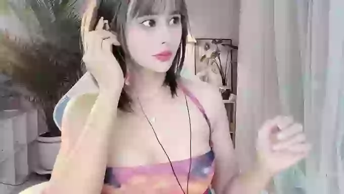 Ella_CC