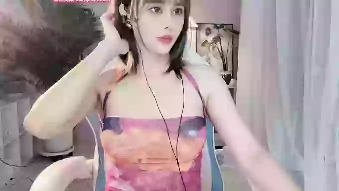 Ella_CC