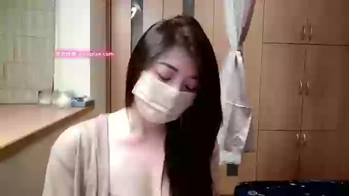 whitecatwoman