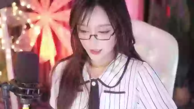 charming_NaNa21
