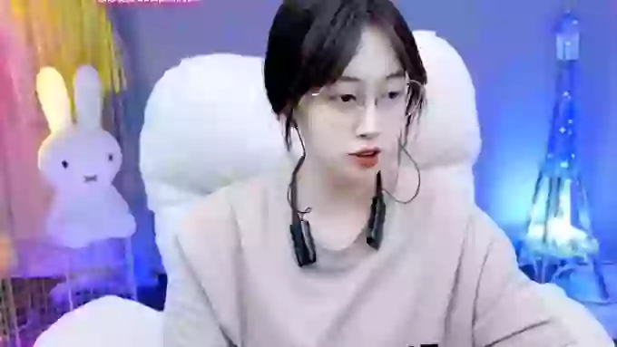 Rachel_TongTong