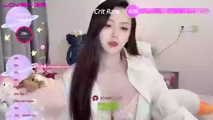 Naomi--18