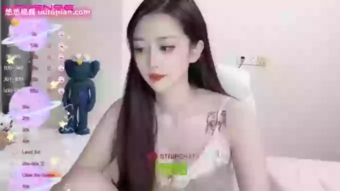 Naomi--18