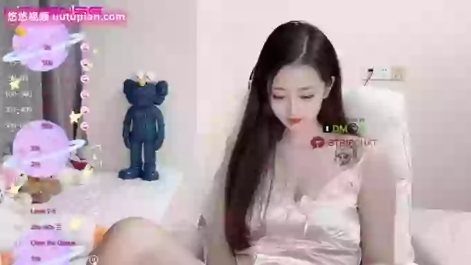 Naomi--18