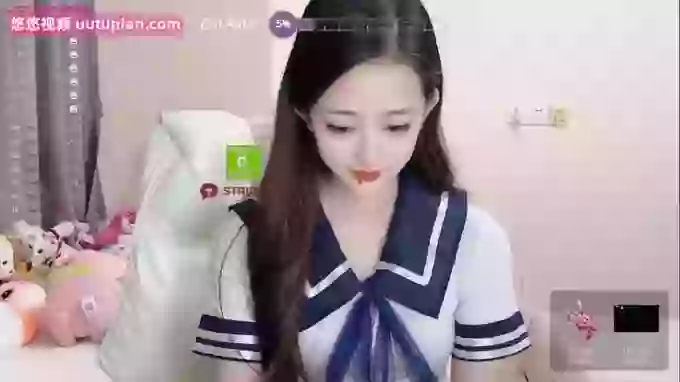 Naomi--18
