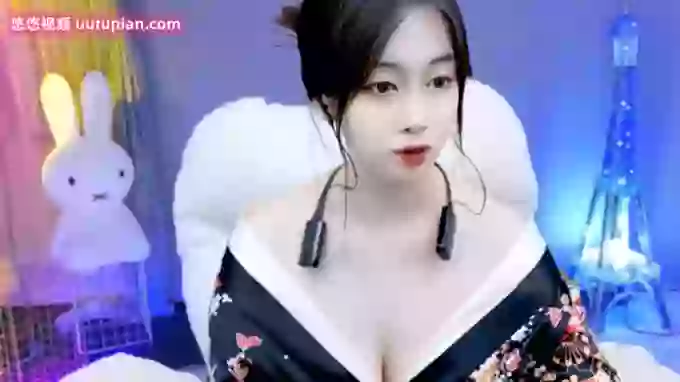 Rachel_TongTong
