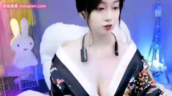 Rachel_TongTong