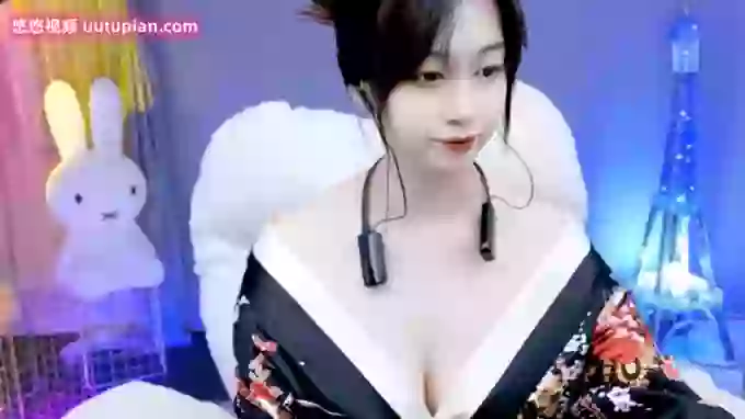 Rachel_TongTong