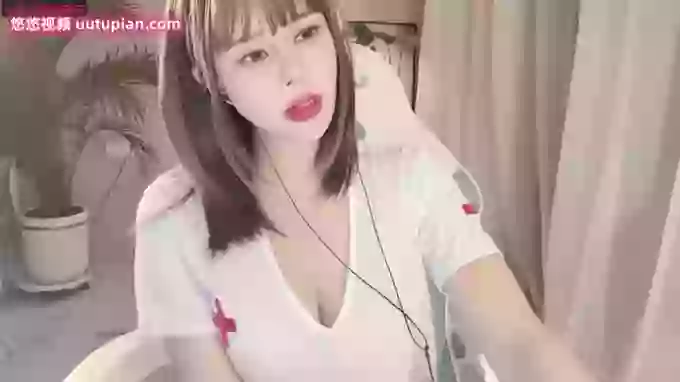Ella_CC