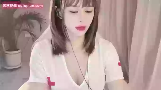 Ella_CC