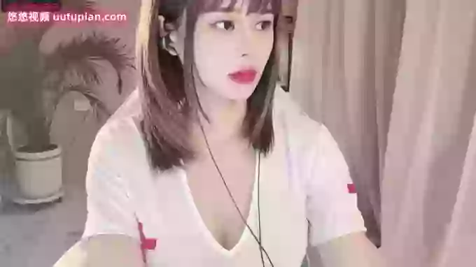 Ella_CC