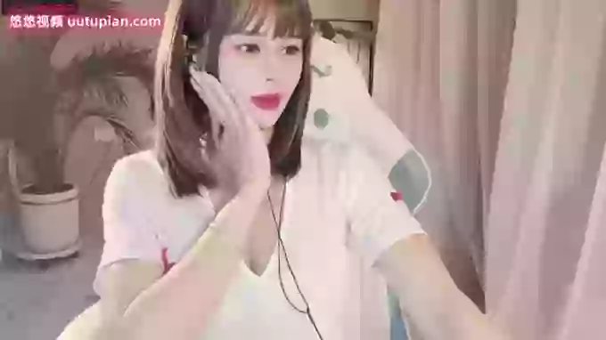 Ella_CC