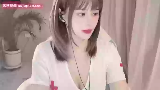 Ella_CC