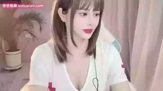 Ella_CC