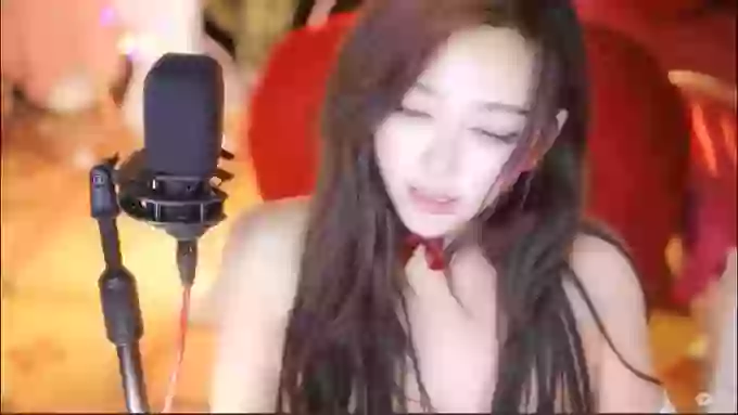 charming_NaNa21
