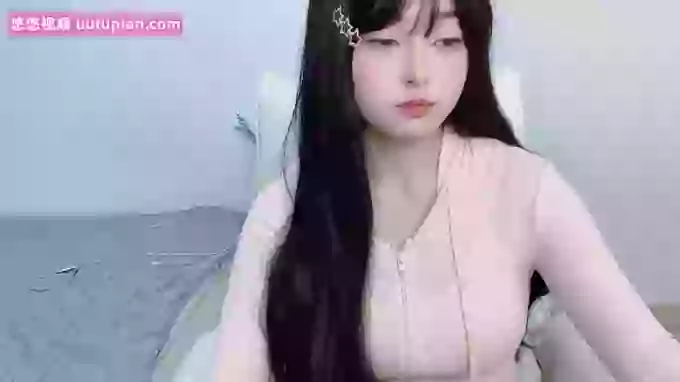 Bella77-