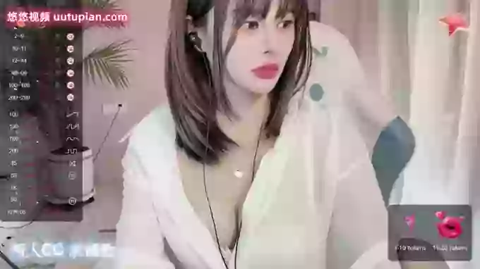 Ella_CC