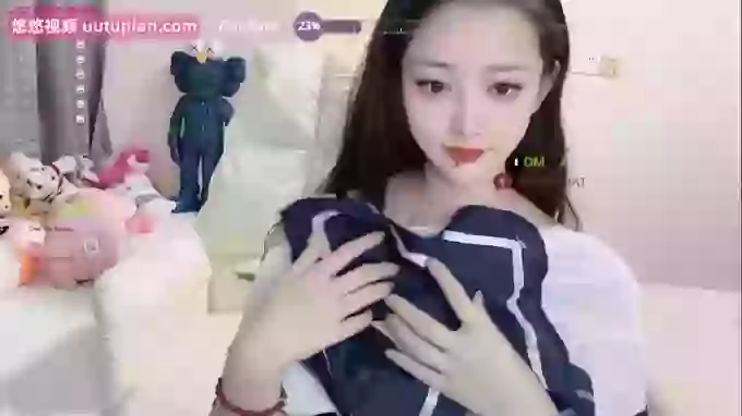 Naomi--18