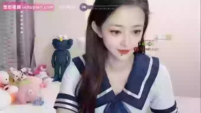 Naomi--18