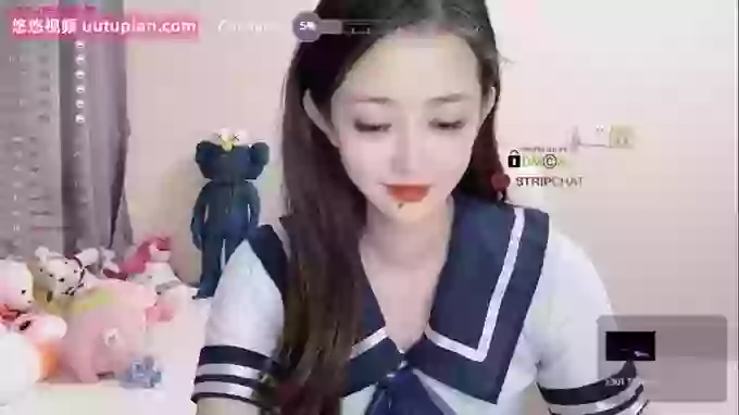 Naomi--18