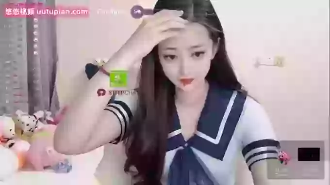 Naomi--18