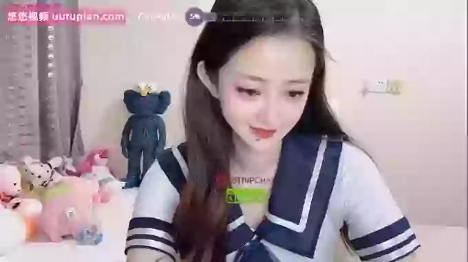 Naomi--18