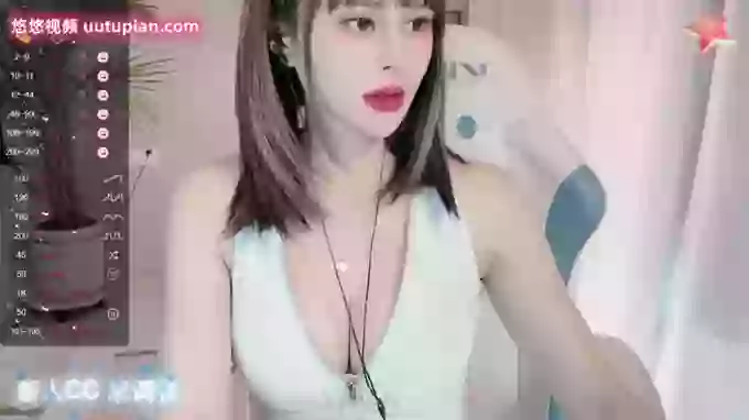 Ella_CC