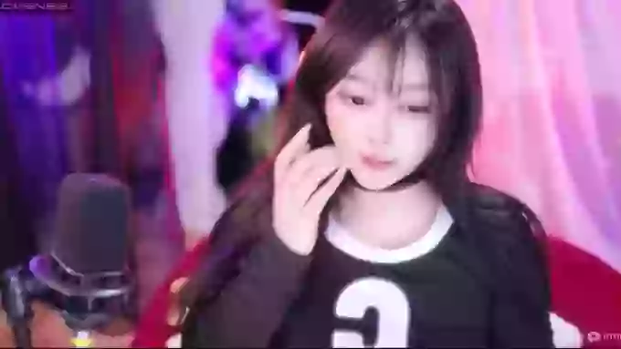 charming_NaNa21