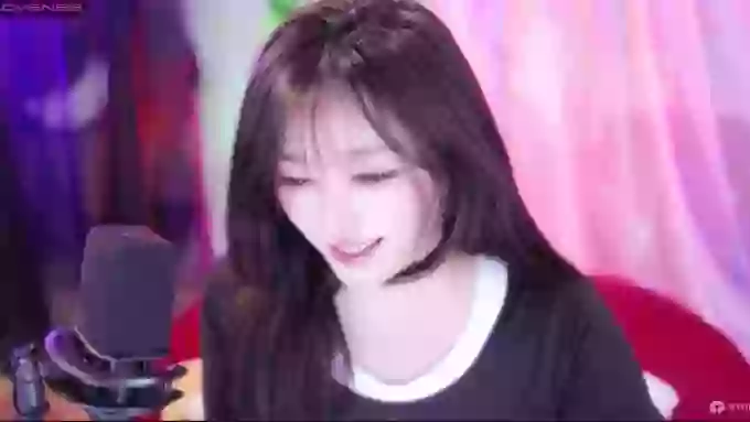 charming_NaNa21