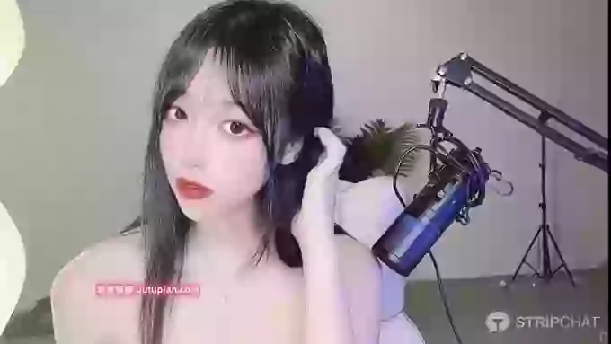 Qiu_Kiyomi