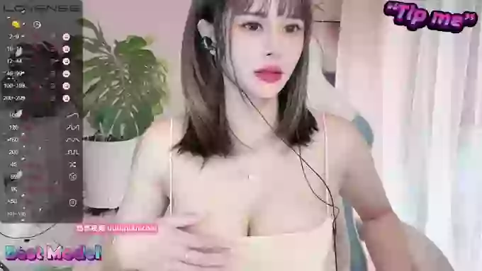 Ella_CC