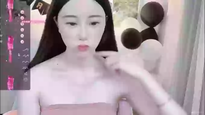 Top_Michelle