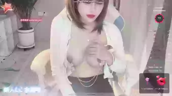 Ella_CC