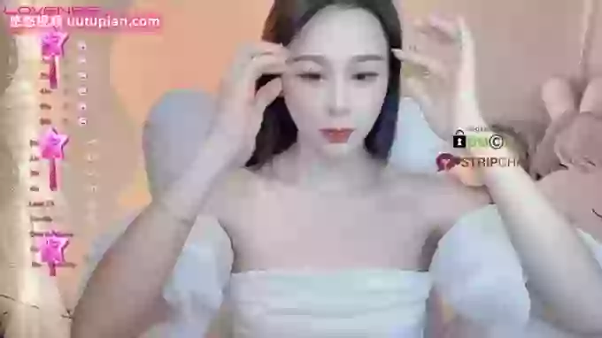 _Julie__