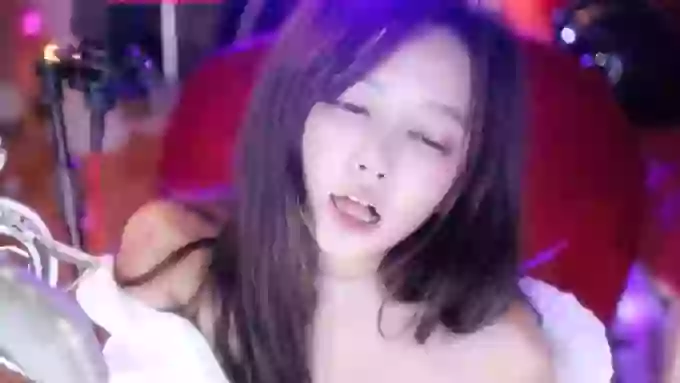 charming_NaNa21