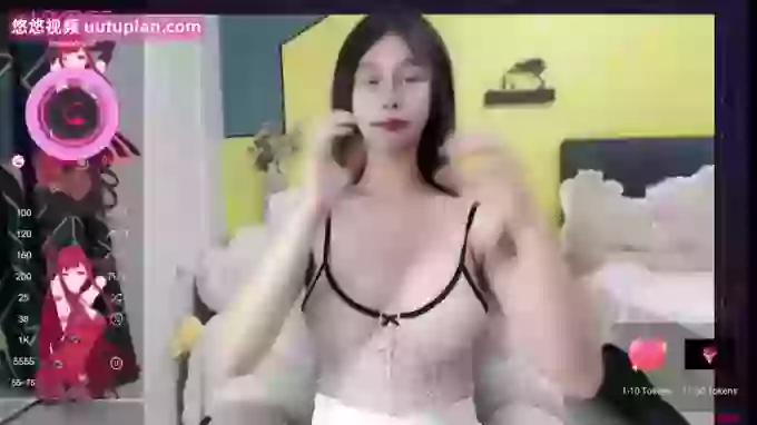8-Monica