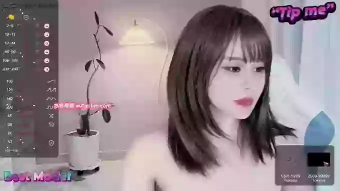 Ella_CC