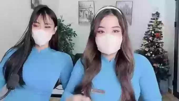 Mono-Stewardesss