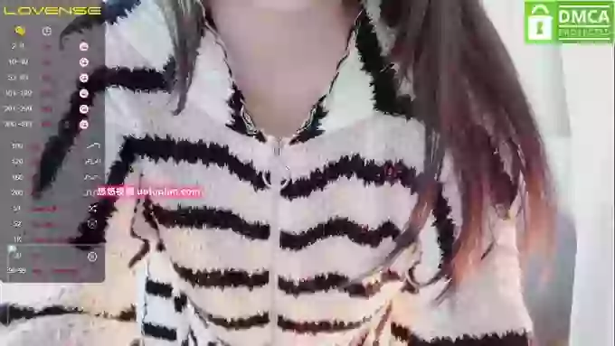 R6yuwe_Anng