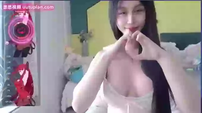 8-Monica