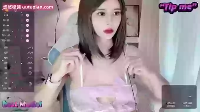 Ella_CC