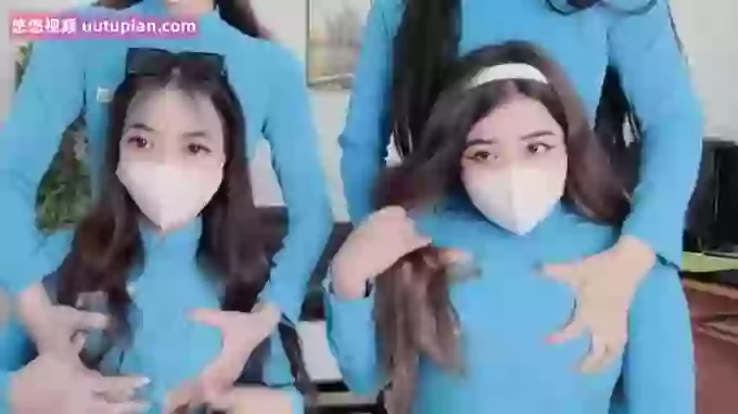 Mono-Stewardesss