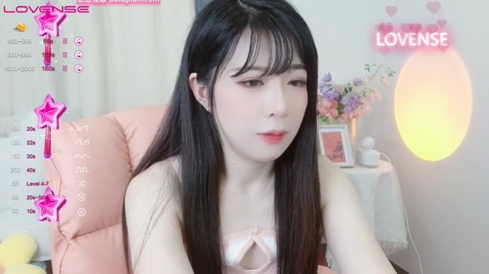 Tu-uXiXi
