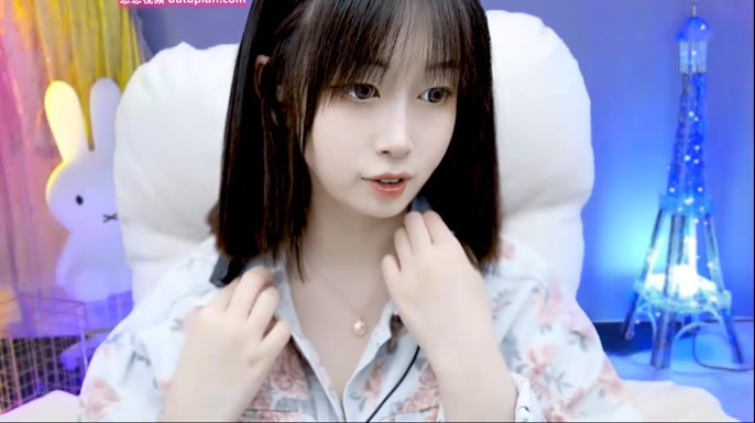 Rachel_TongTong
