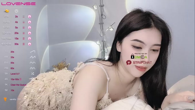 Miumiu_is